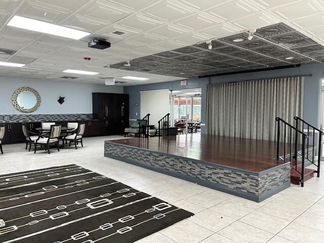 158 Lake Constance Drive, West Palm Beach, FL 33411