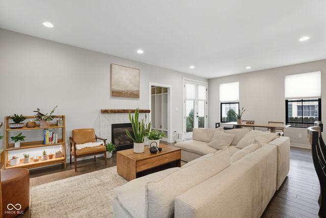 2548 Central Avenue, Indianapolis, IN 46205