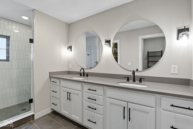 2548 Central Avenue, Indianapolis, IN 46205