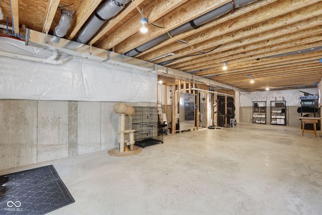 2548 Central Avenue, Indianapolis, IN 46205