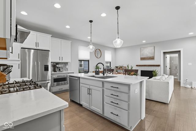 2548 Central Avenue, Indianapolis, IN 46205