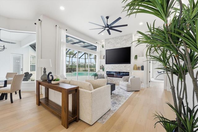 7214 MARLOW PLACE, University Park, FL 34201