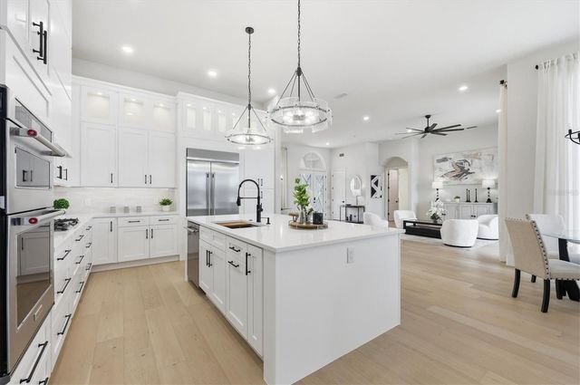 7214 MARLOW PLACE, University Park, FL 34201