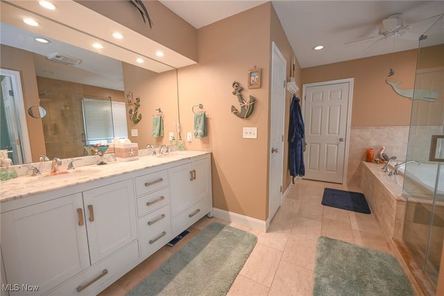 8630 Hollis Lane, Brecksville, OH 44141