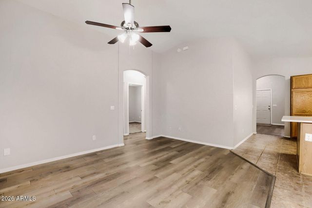 7607 W OREGON Avenue, Glendale, AZ 85303