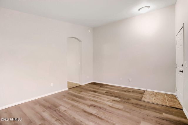 7607 W OREGON Avenue, Glendale, AZ 85303