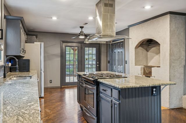 1225 Sunnymeade Dr, Nashville, TN 37216