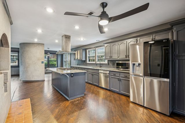 1225 Sunnymeade Dr, Nashville, TN 37216