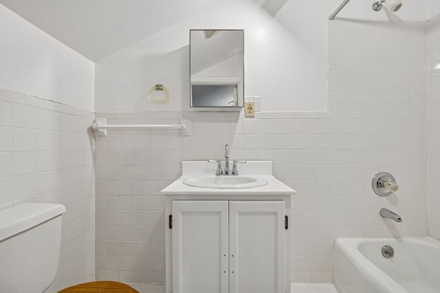 1225 Sunnymeade Dr, Nashville, TN 37216