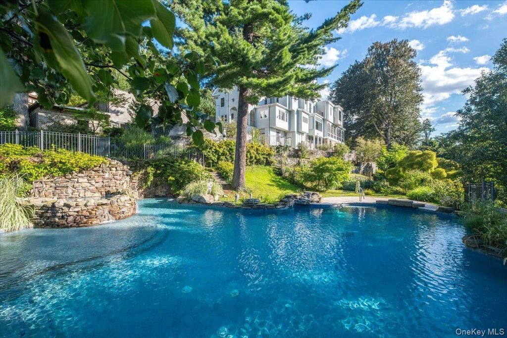 57 Cobb Lane, Tarrytown, NY 10591 — exterior