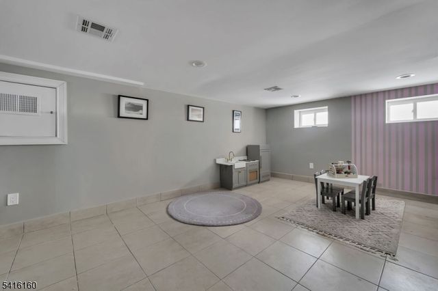 72 Valley Way, West Orange Twp., NJ 07052