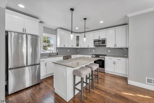 72 Valley Way, West Orange Twp., NJ 07052