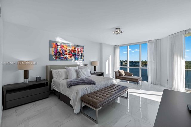 17111 Biscayne Blvd 706, North Miami Beach, FL 33160