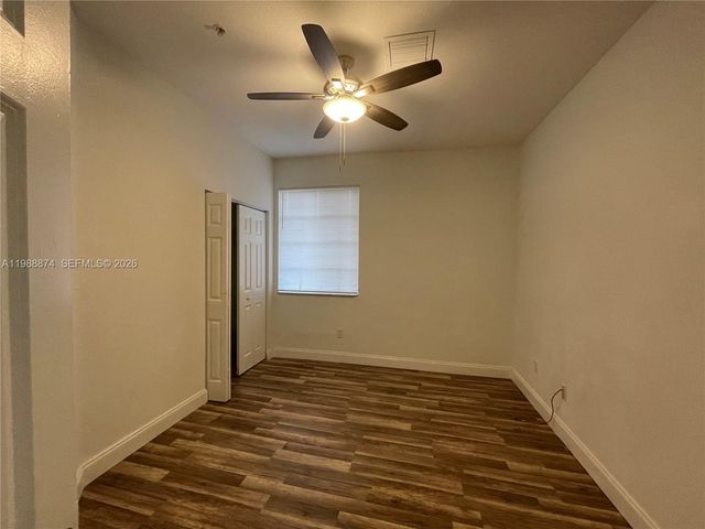 1955 Marsh Harbor Dr 1955, Riviera Beach, FL 33404