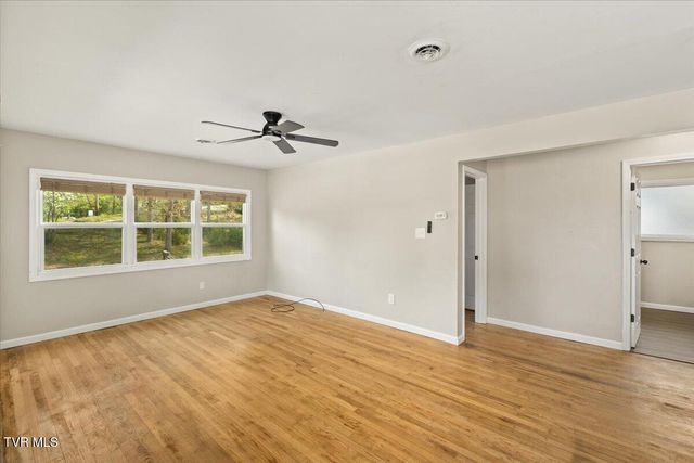 1321 Haga Road, Kingsport, TN 37660