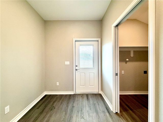 1108 N Staples St, Corpus Christi, TX 78401