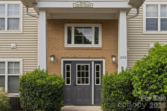 12324 Copper Mountain Boulevard, Charlotte, NC 28277