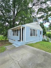 2293 Ewing SW Street, Atlanta, GA 30331