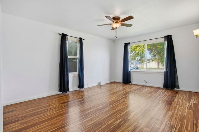 2622 Del Paso Blvd, Sacramento, CA 95815