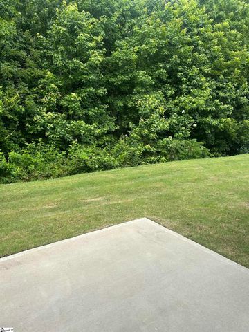 61 Moss Hollow Way, Simpsonville, SC 29680