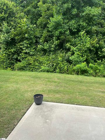 61 Moss Hollow Way, Simpsonville, SC 29680