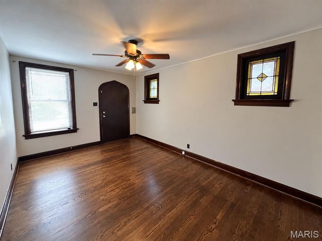 4057 Potomac Street, St Louis, MO 63116