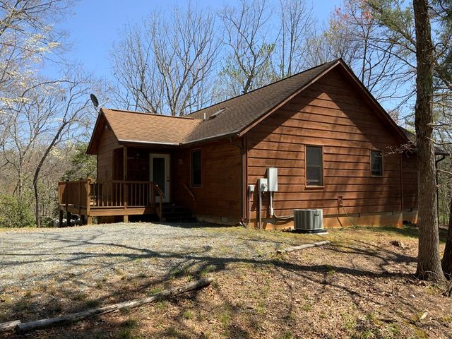 124 Bradford Drive, Marble, NC 28905