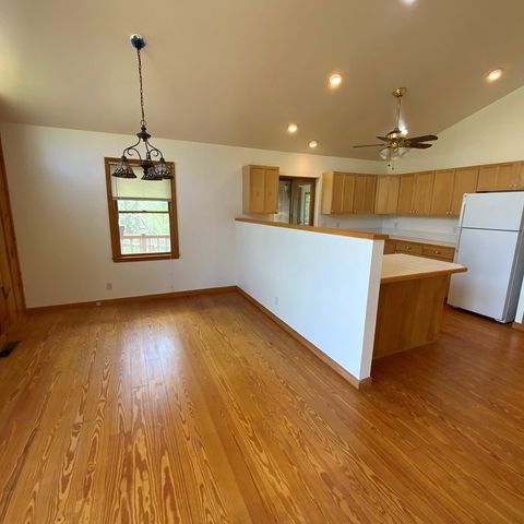 124 Bradford Drive, Marble, NC 28905