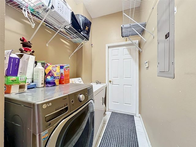 1043 W SEAGATE DRIVE, Deltona, FL 32725