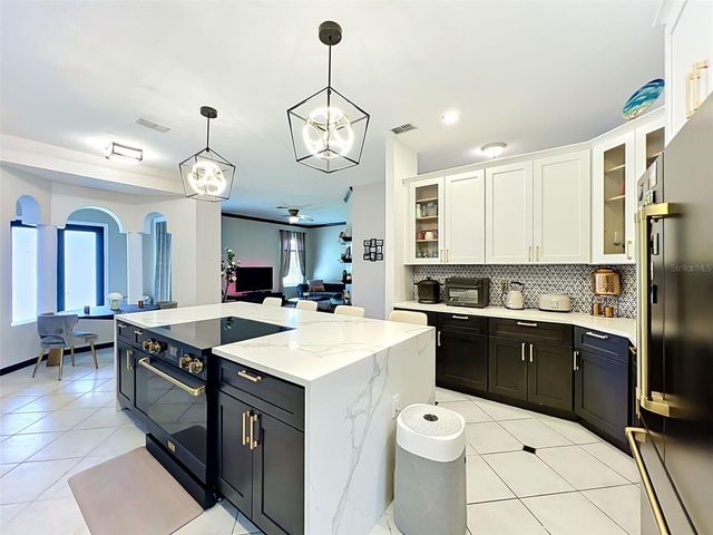 1043 W SEAGATE DRIVE, Deltona, FL 32725