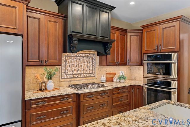 12600 Inverness Dr, Chester, VA 23836
