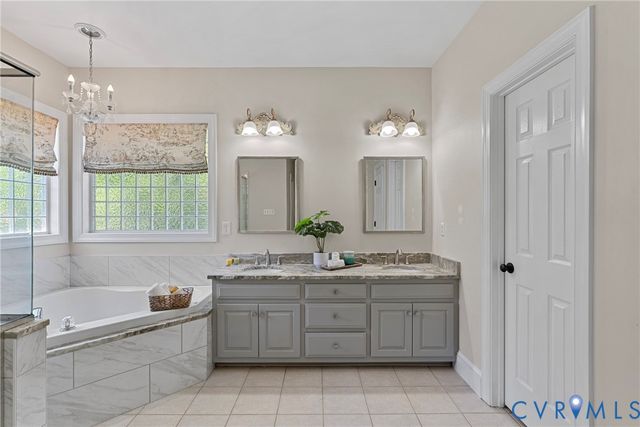 12600 Inverness Dr, Chester, VA 23836