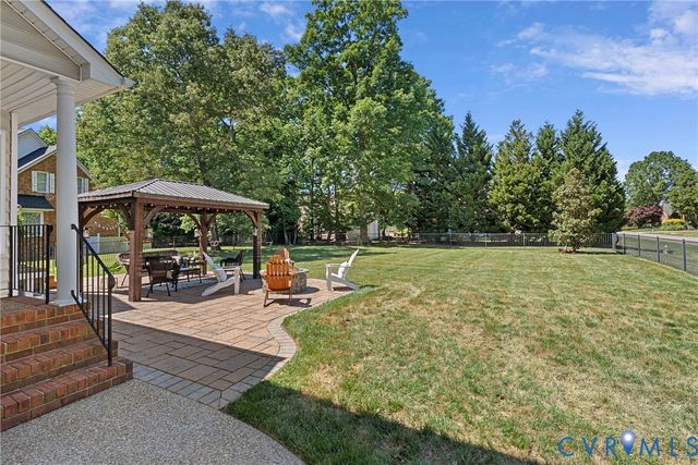 12600 Inverness Dr, Chester, VA 23836