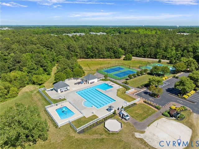 12600 Inverness Dr, Chester, VA 23836