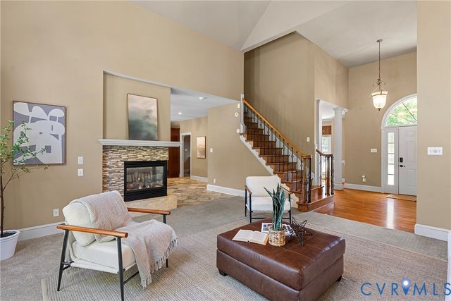 12600 Inverness Dr, Chester, VA 23836