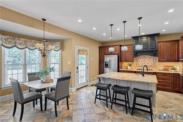 12600 Inverness Dr, Chester, VA 23836