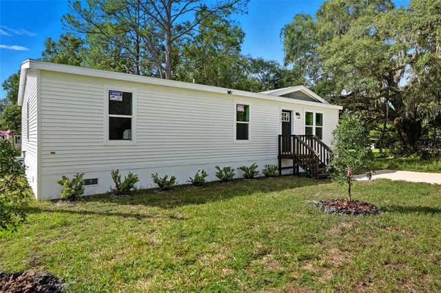 18104 NICHOLAS AVENUE, Brooksville, FL 34604