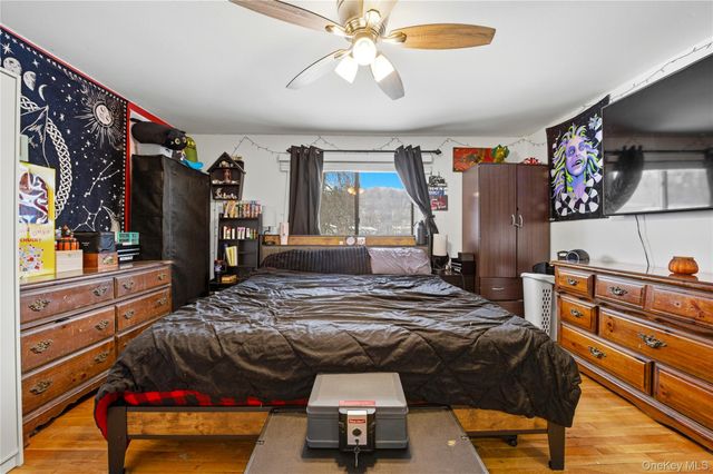 503 Parr Meadow Drive 5C, Newburgh, NY 12550