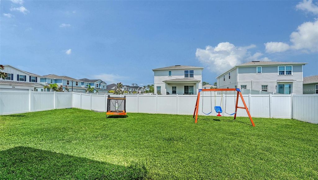 Image 44 of property listing at 4507 ARDEN WAY, Bradenton, FL 34211