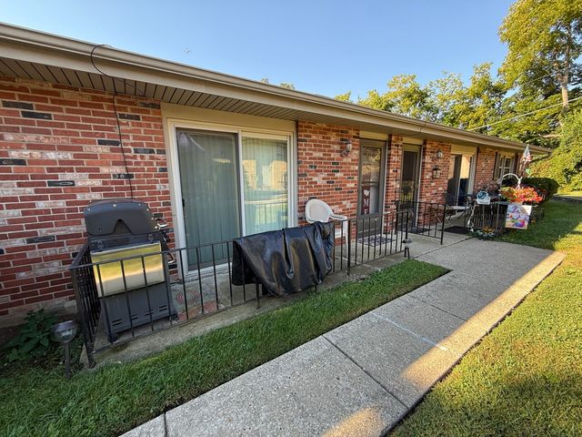 230 Troy Lane, Lombard, IL 60148