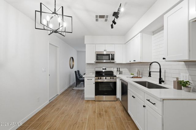 3513 W GALVESTON Street, Chandler, AZ 85226