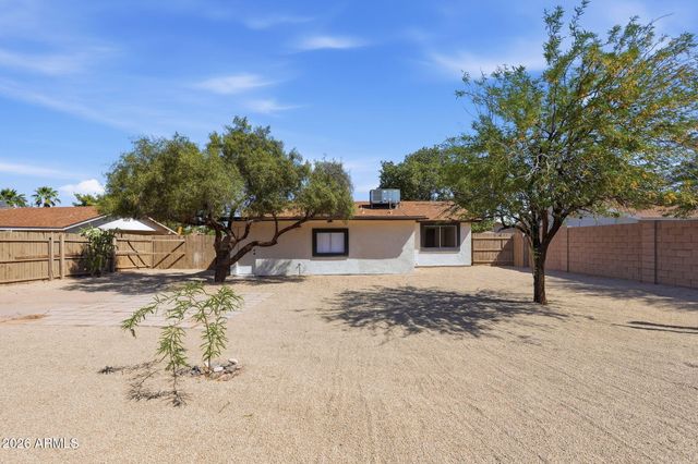 3513 W GALVESTON Street, Chandler, AZ 85226