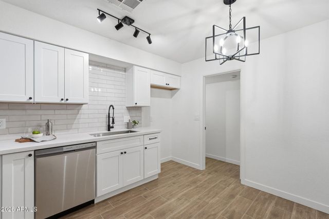 3513 W GALVESTON Street, Chandler, AZ 85226