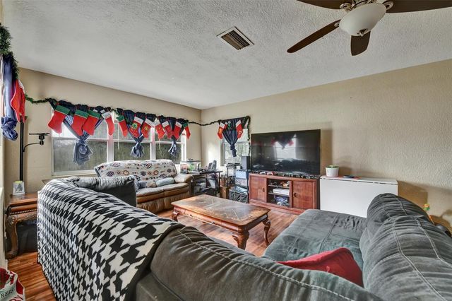 10809 BARTOLOTTI LOOP, Seffner, FL 33584