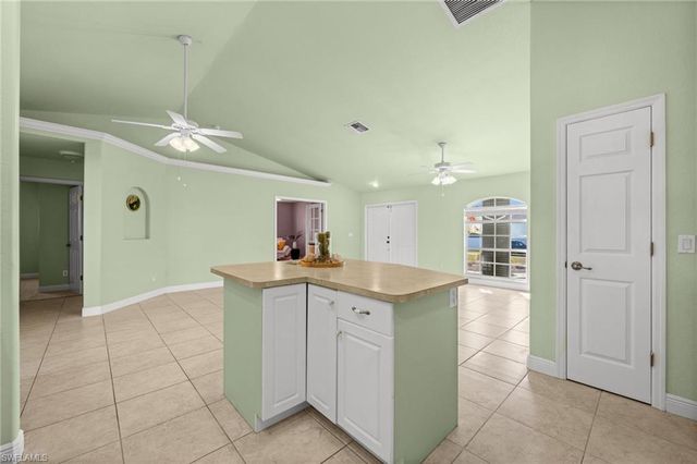 221 NE 14th TER, Cape Coral, FL 33909