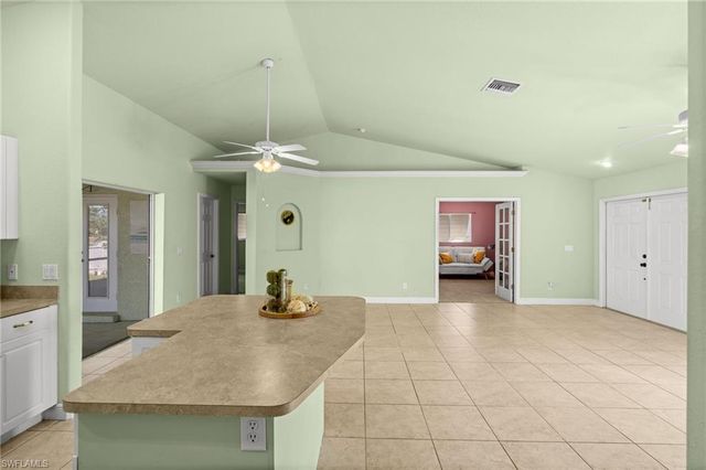 221 NE 14th TER, Cape Coral, FL 33909