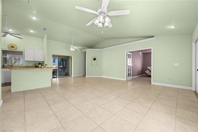 221 NE 14th TER, Cape Coral, FL 33909
