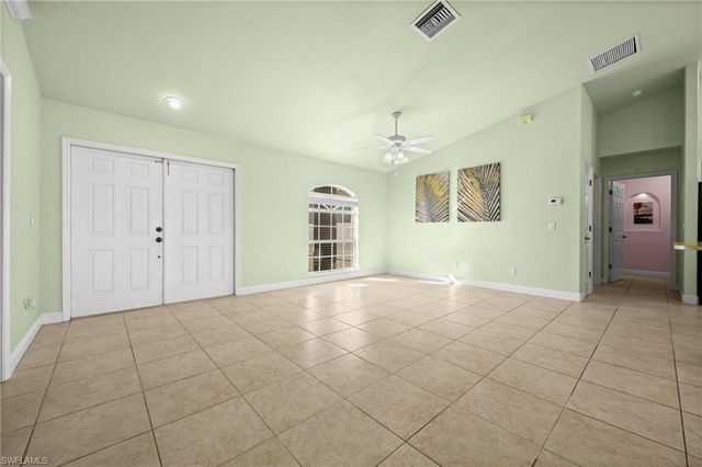 221 NE 14th TER, Cape Coral, FL 33909