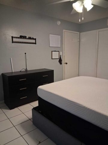 3161 NW 47th Terrace 111, Lauderdale Lakes, FL 33319