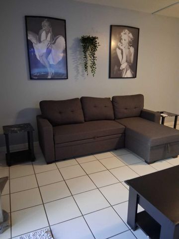 3161 NW 47th Terrace 111, Lauderdale Lakes, FL 33319